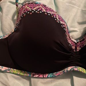 Victoria Secret bathing suit top 36D